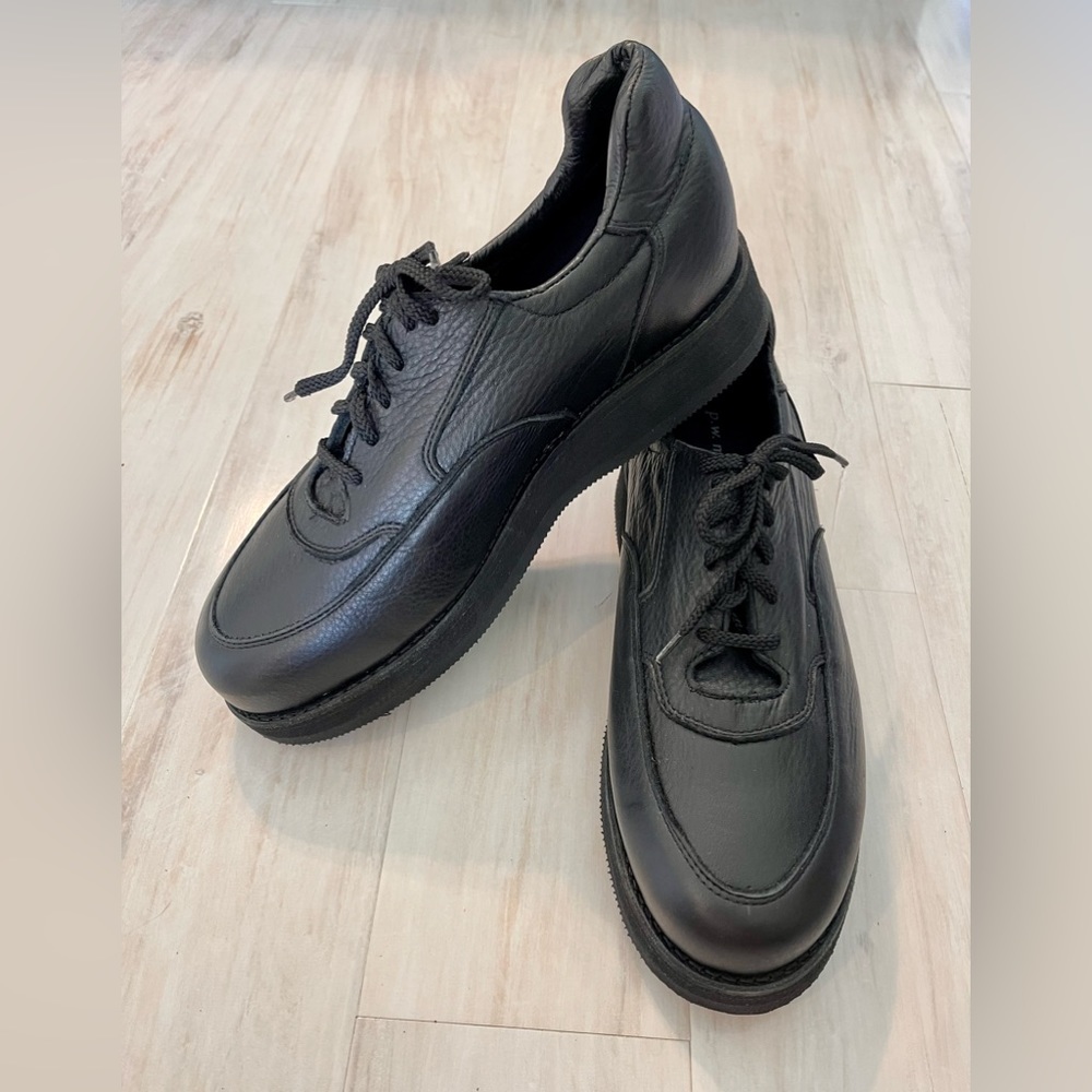 Women’s P.W. Minor Vibram Leather Platform Oxford Lace-Up Orthotic Shoes, Black